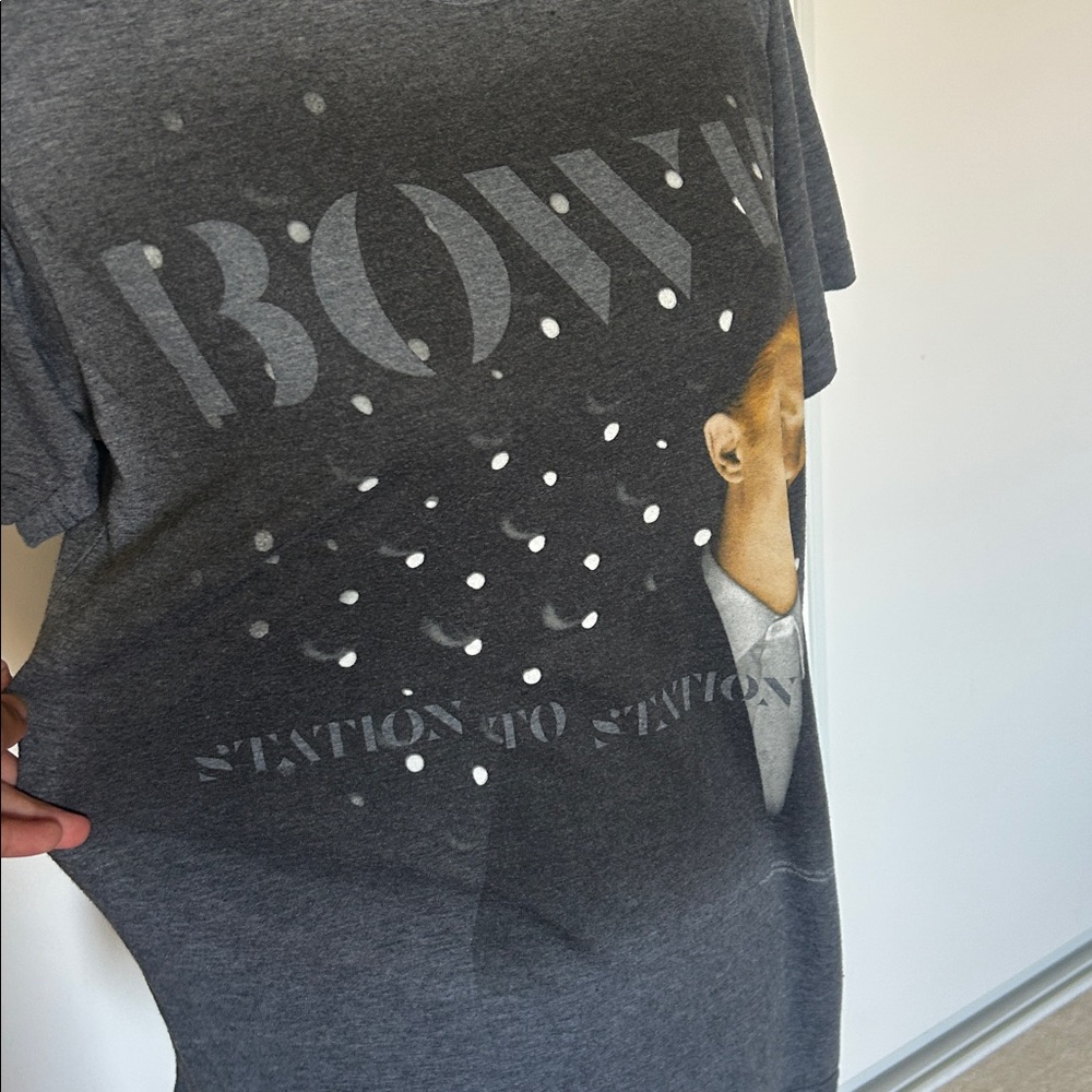 NWOT David Bowie Shirt - Picture 3 of 4